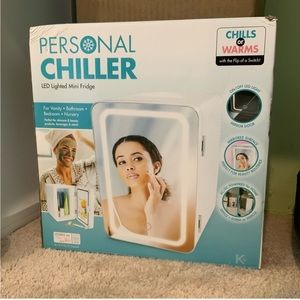 Personal Chiller LED Mini Fridge